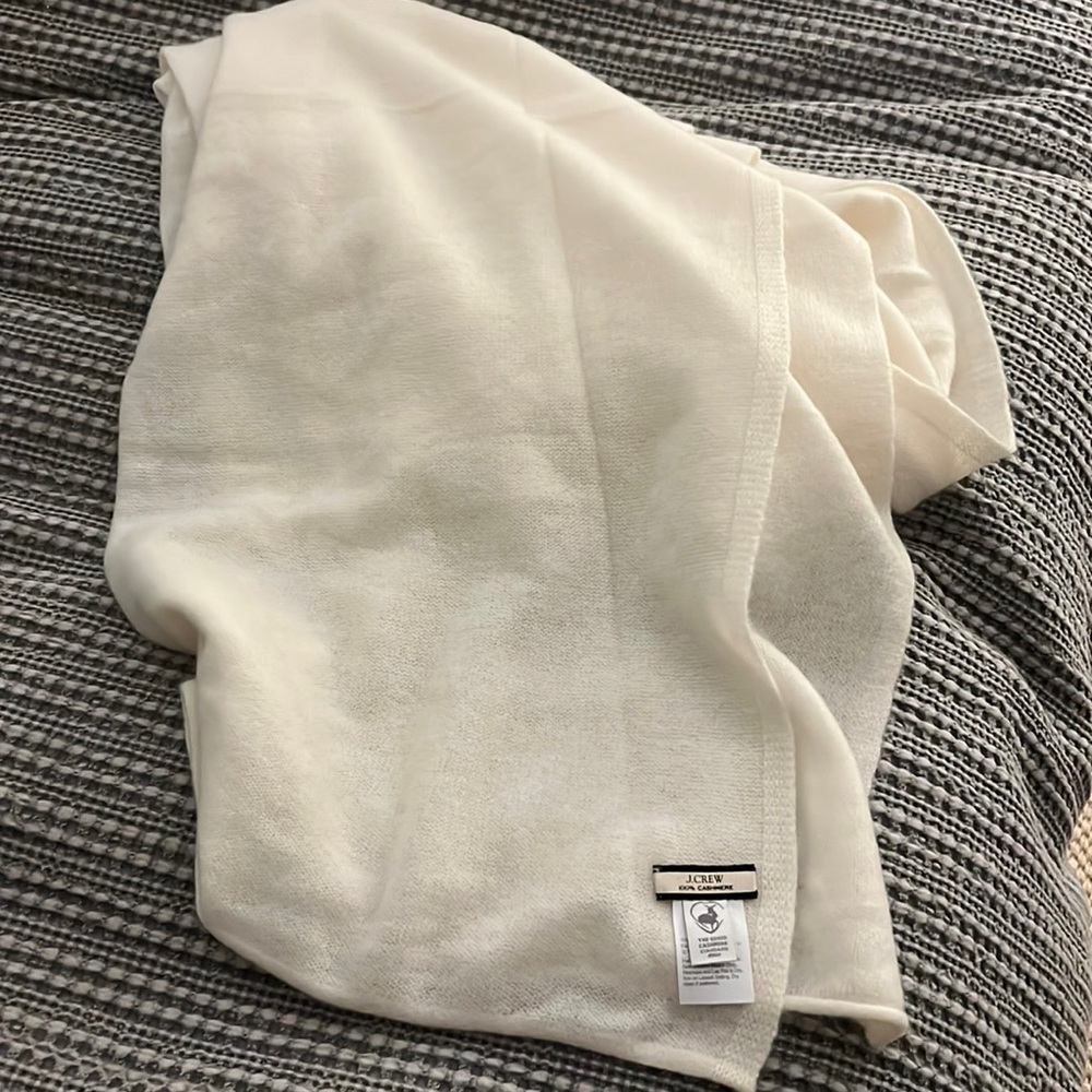 NWOT j.crew ivory cashmere wrap